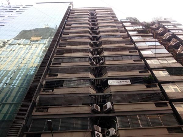  Bedrooms Commercial Properties for Rent