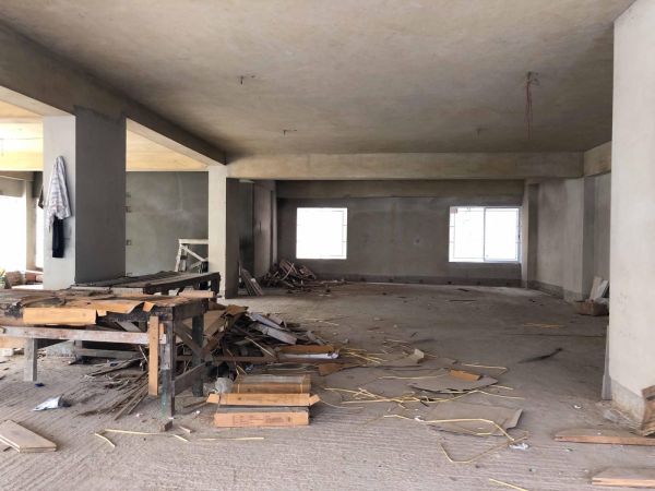  Bedrooms Commercial Properties for Rent