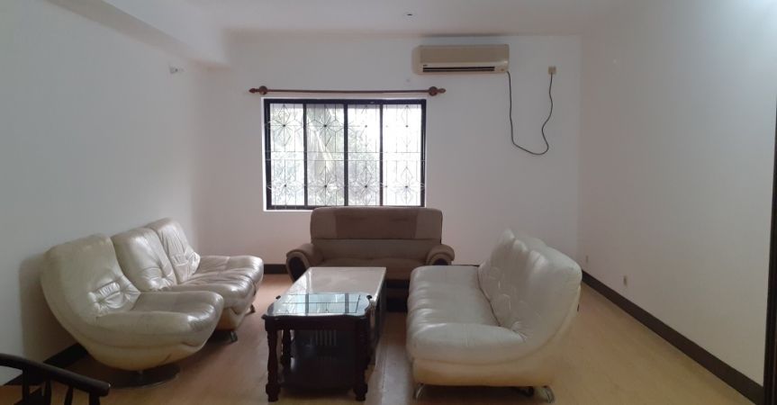 4 Bedrooms Residential Properties for Rent