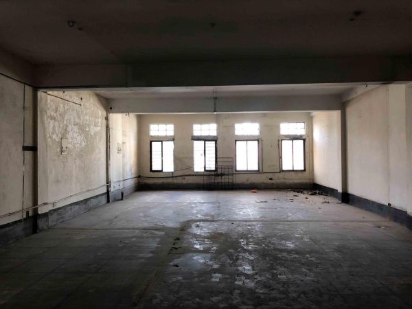  Bedrooms Commercial Properties for Rent