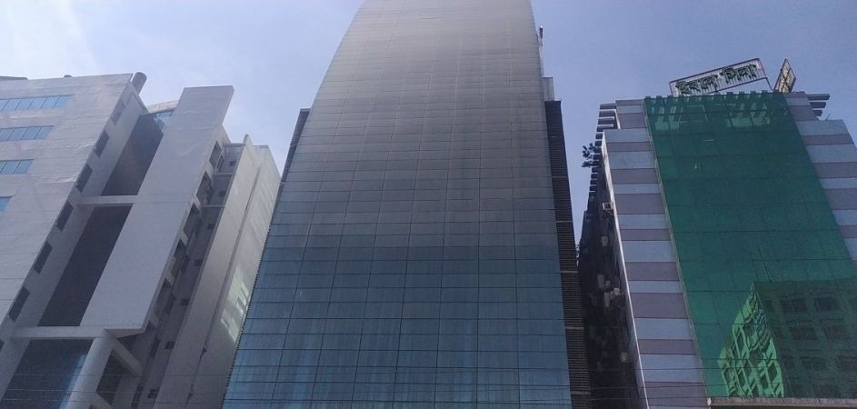  Bedrooms Commercial Properties for Rent