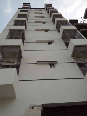 Bedrooms Commercial Properties for Rent