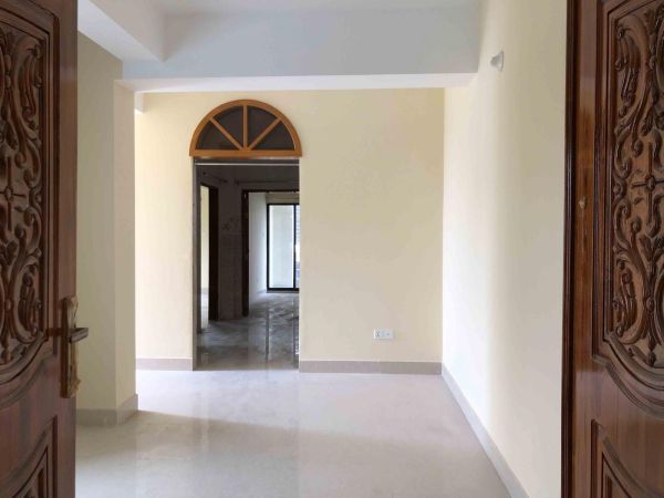 3 Bedrooms Residential Properties for Rent