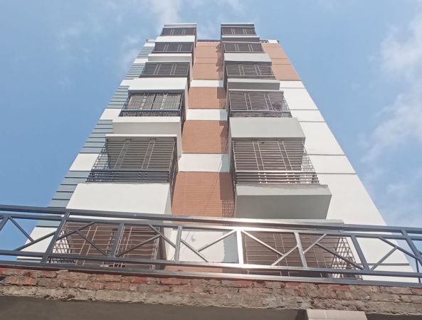 3 Bedrooms Residential Properties for Rent