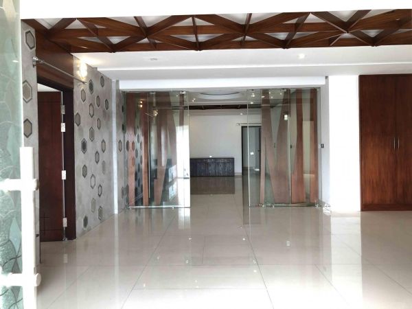 4 Bedrooms Residential Properties for Sale