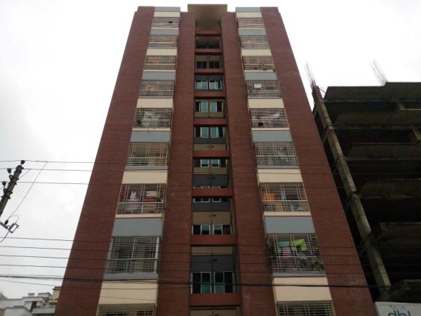 3 Bedrooms Residential Properties for Rent