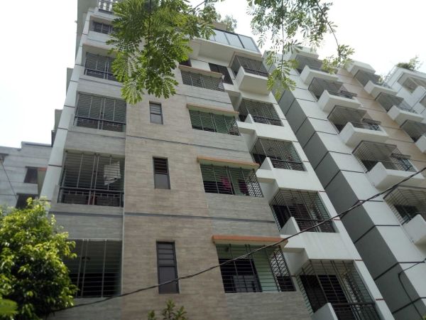 3 Bedrooms Residential Properties for Rent