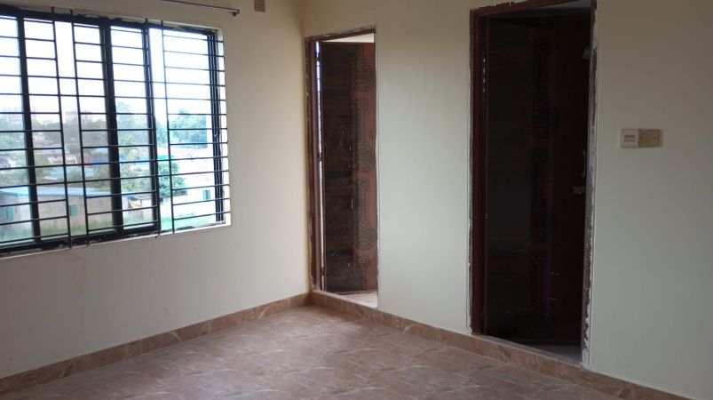 4 Bedrooms Residential Properties for Rent