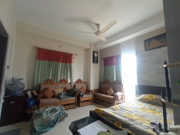 3 Bedrooms Residential Properties for Rent