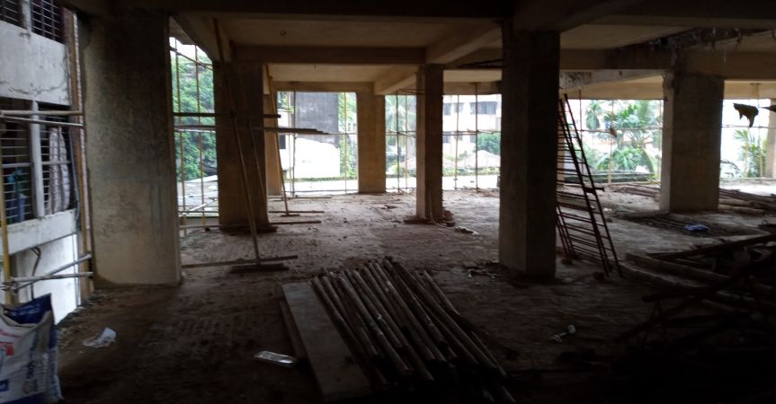  Bedrooms Commercial Properties for Sale