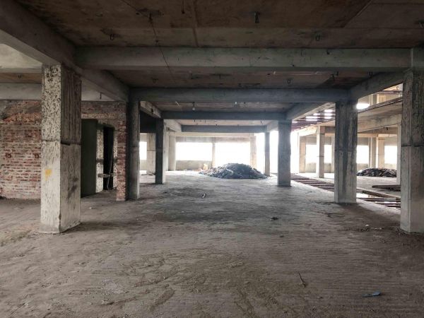  Bedrooms Commercial Properties for Rent