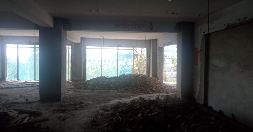  Bedrooms Commercial Properties for Rent