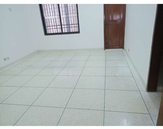 3 Bedrooms Residential Properties for Rent