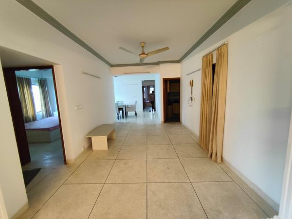 3 Bedrooms Residential Properties for Rent