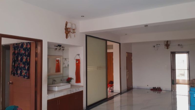 4 Bedrooms Residential Properties for Rent