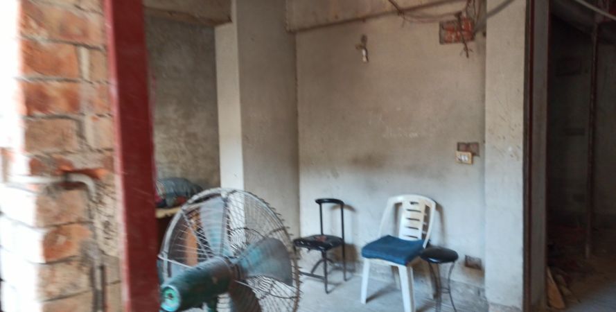  Bedrooms Commercial Properties for Sale