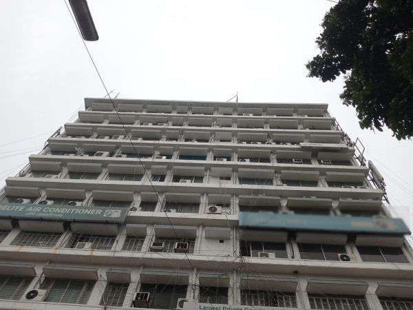  Bedrooms Commercial Properties for Rent