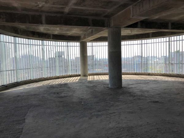  Bedrooms Commercial Properties for Rent