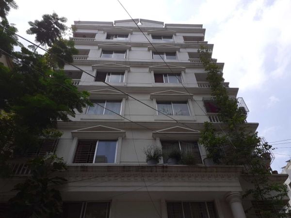 3 Bedrooms Residential Properties for Rent