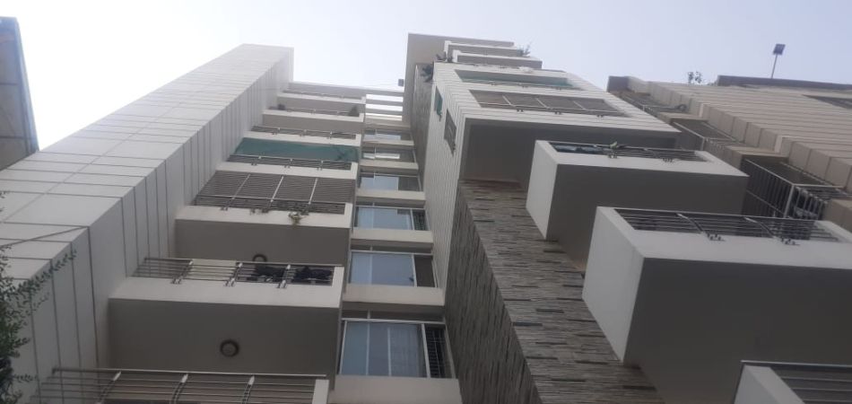 3 Bedrooms Residential Properties for Rent