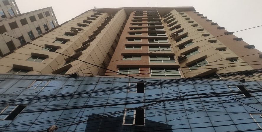  Bedrooms Commercial Properties for Sale