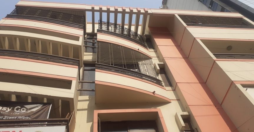  Bedrooms Commercial Properties for Rent