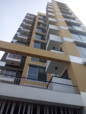 4 Bedrooms Residential Properties for Rent