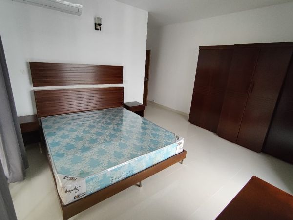 3 Bedrooms Residential Properties for Rent