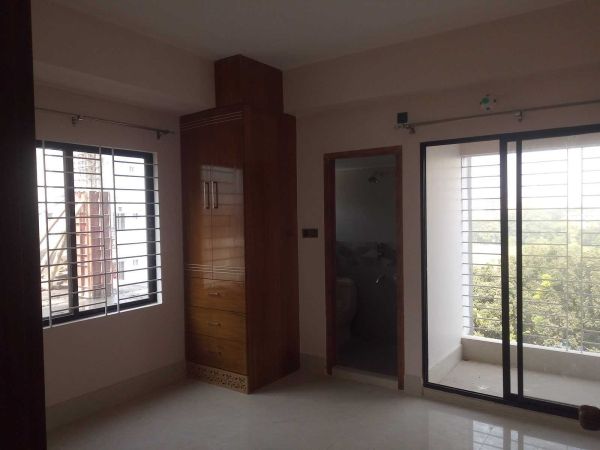 4 Bedrooms Residential Properties for Sale