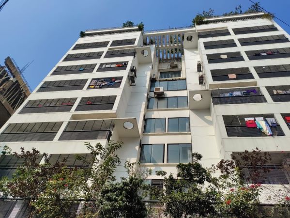 3 Bedrooms Residential Properties for Rent