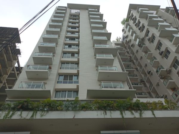 3 Bedrooms Residential Properties for Rent