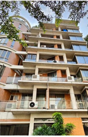 3 Bedrooms Residential Properties for Rent