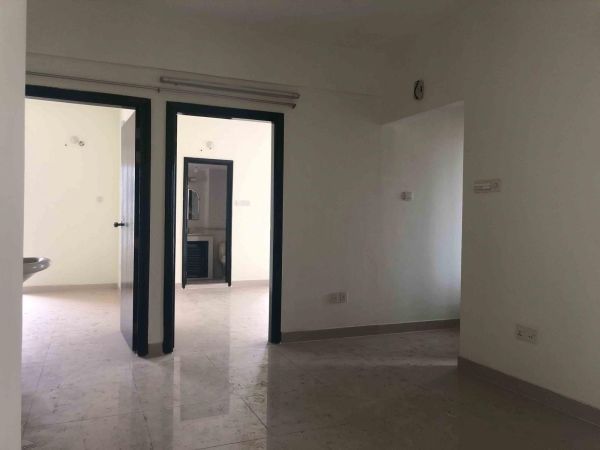 3 Bedrooms Residential Properties for Rent