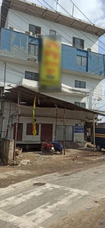  Bedrooms Commercial Properties for Rent