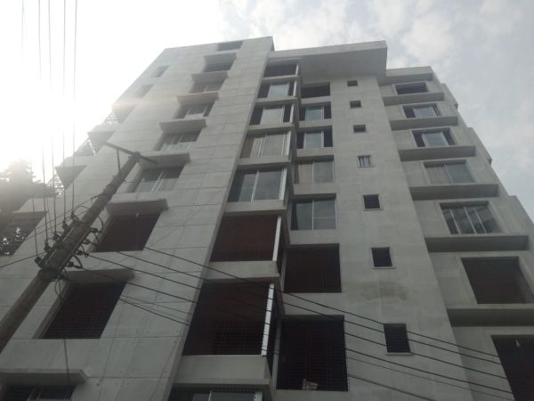 3 Bedrooms Residential Properties for Rent