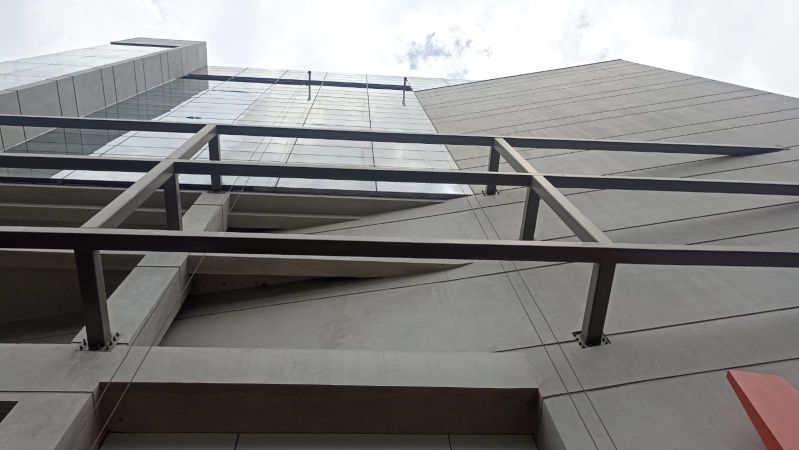  Bedrooms Commercial Properties for Rent