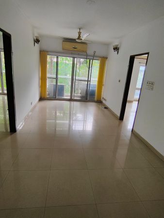 3 Bedrooms Residential Properties for Rent
