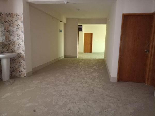 4 Bedrooms Residential Properties for Rent