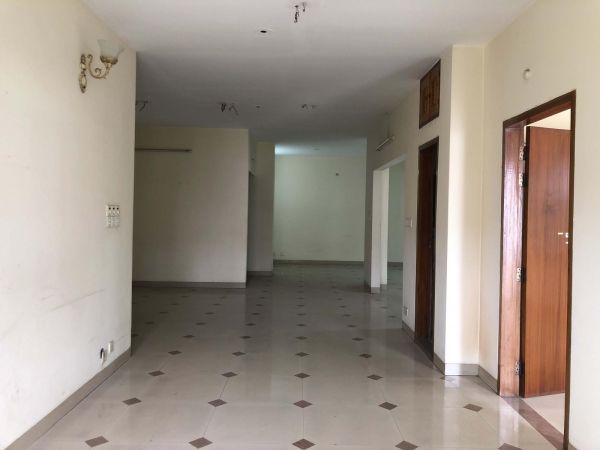 4 Bedrooms Residential Properties for Sale