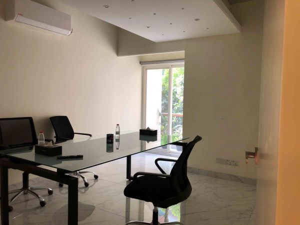 4 Bedrooms Residential Properties for Sale