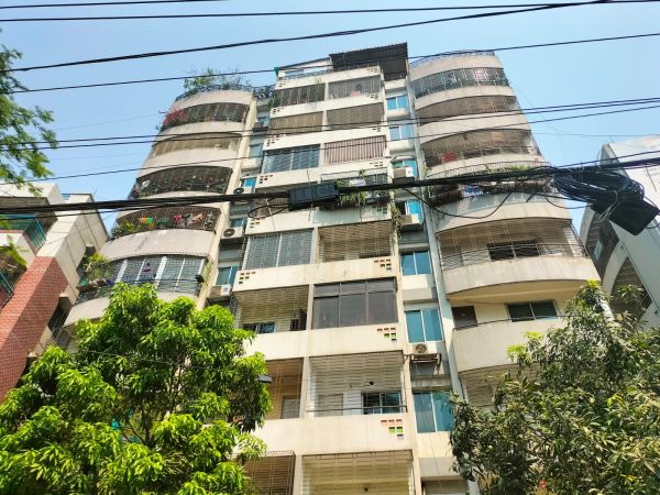 3 Bedrooms Residential Properties for Rent