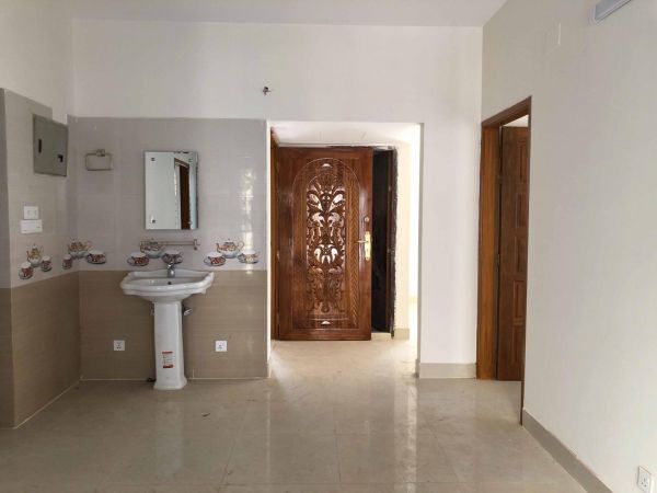 3 Bedrooms Residential Properties for Rent