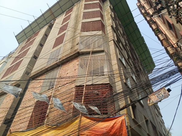 Bedrooms Commercial Properties for Rent