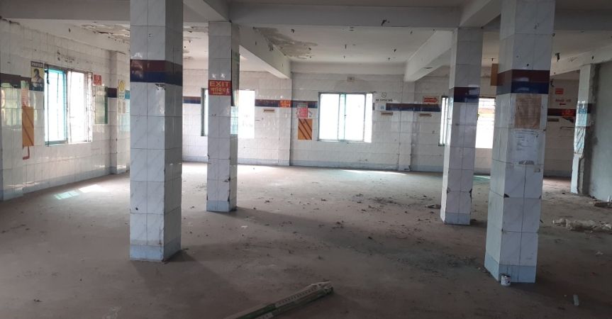  Bedrooms Commercial Properties for Rent