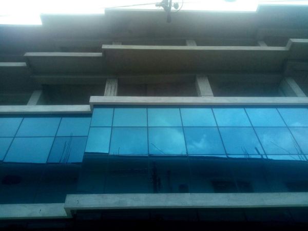  Bedrooms Commercial Properties for Sale
