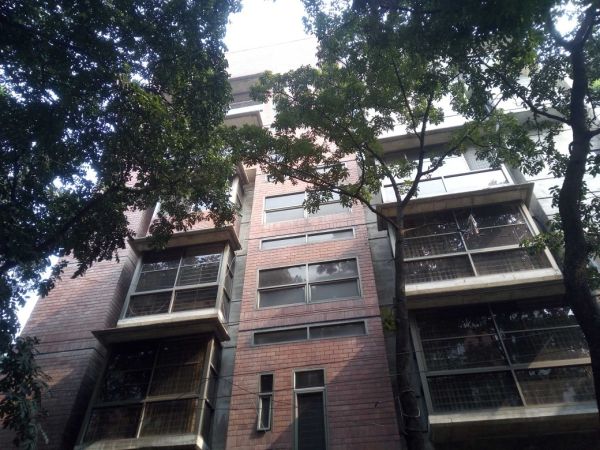 2 Bedrooms Residential Properties for Rent