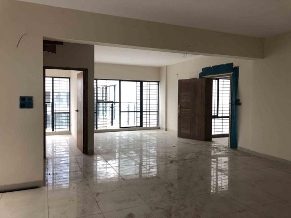 3 Bedrooms Residential Properties for Rent