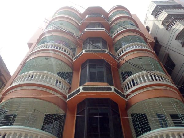 3 Bedrooms Residential Properties for Rent