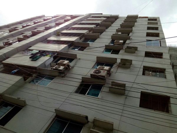 3 Bedrooms Residential Properties for Rent