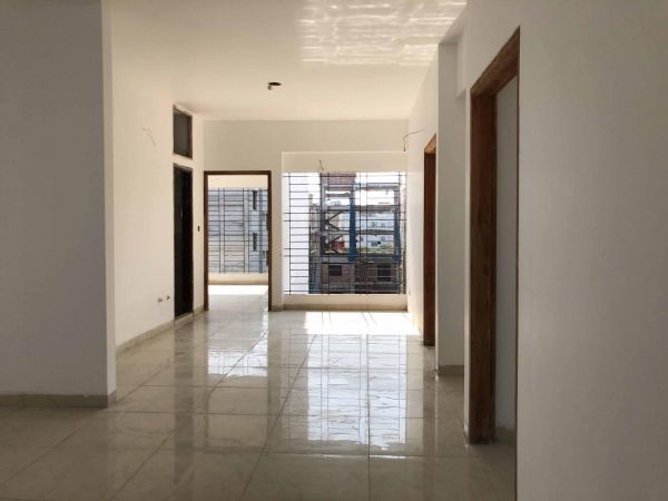 3 Bedrooms Residential Properties for Rent